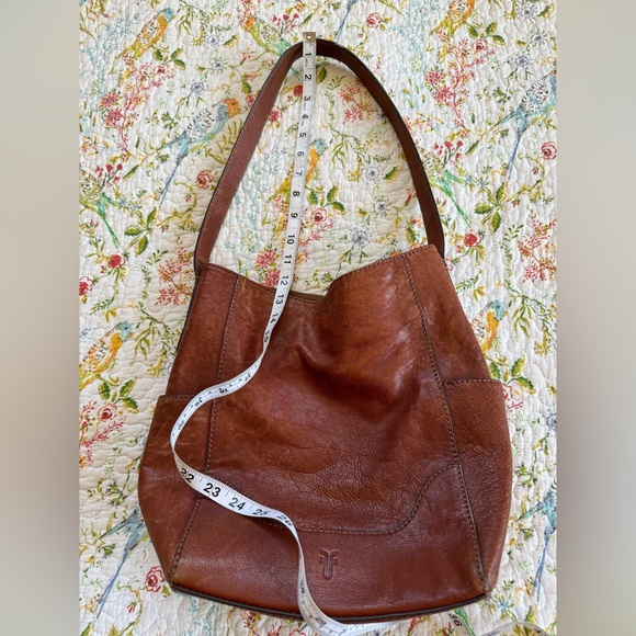 Frye Lovely Cognac Leather Artisan Stitching Side Pocket Hobo Shoulder Bag - Picture 6 of 8